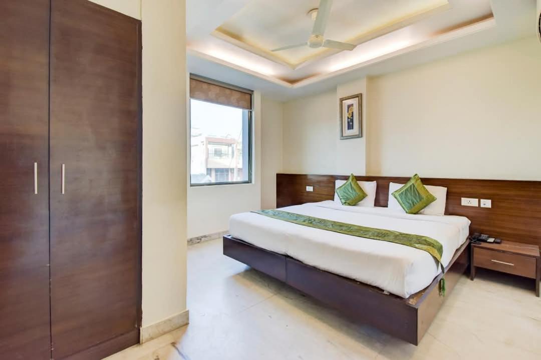 Hotel Sky Heights Jaipur Quarto foto