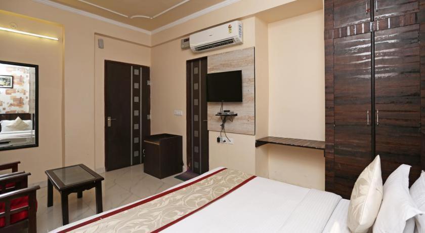 Hotel Sky Heights Jaipur Exterior foto